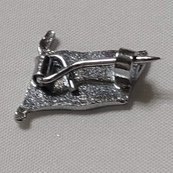 Vintage Lapel Pin Scotland Flag Scottish St Andrew's Cross Brooch - Picture 3 of 4